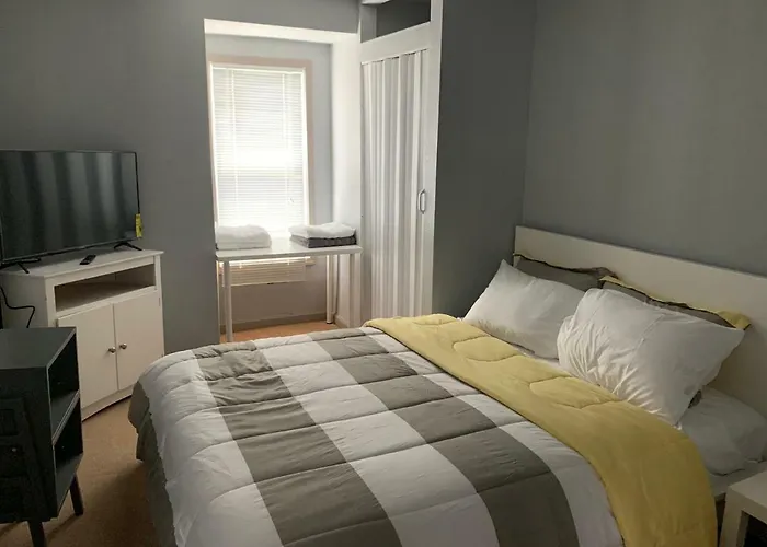 Super Cozy House For Group, Close To All Universities And Downtown Gasthof *